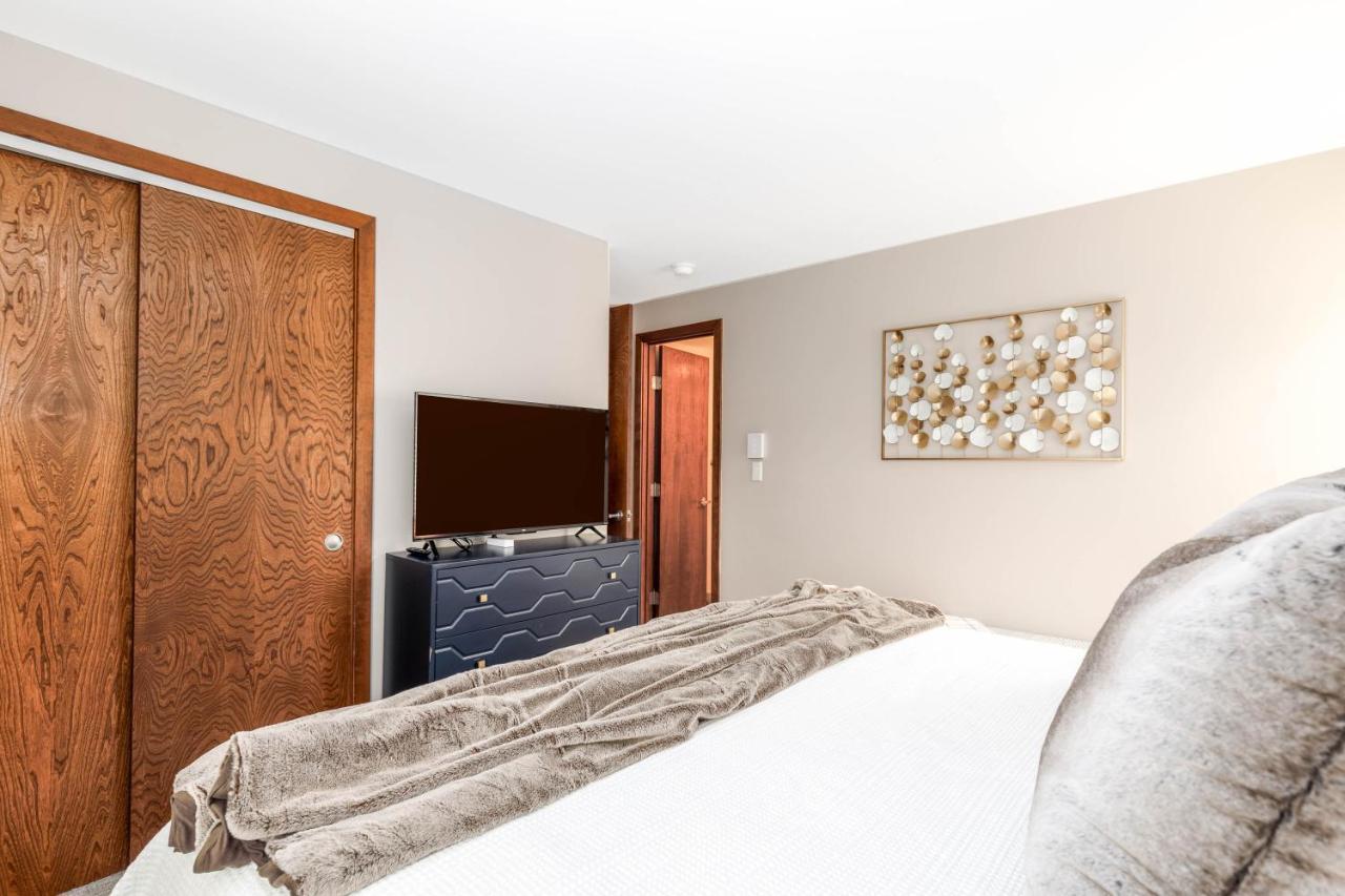 Summer Specials! Cozy King Beds, Pool Access, Galena Territory Amenities, Fireplace, Great Location In Galena Territory On Lake Galena Bagian luar foto